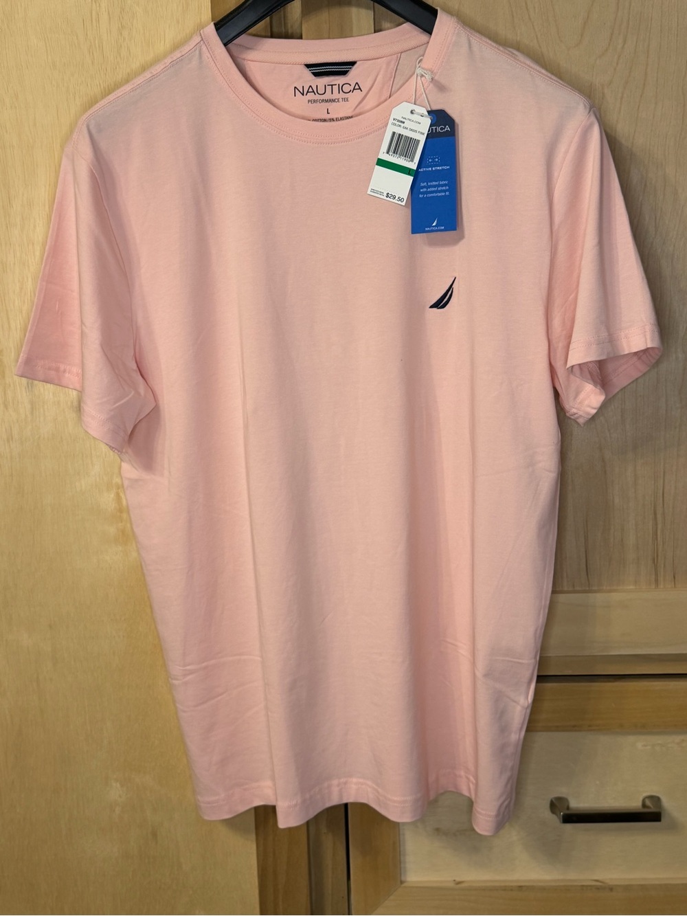 Nautica Men’s Short Sleeve Crew Neck T‑Shirt in Light Pink with Navy Logo